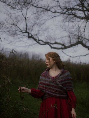 Outlander Inspired Handmade Wool Knitted Wrap Shawl (READ DESCRIPTION)